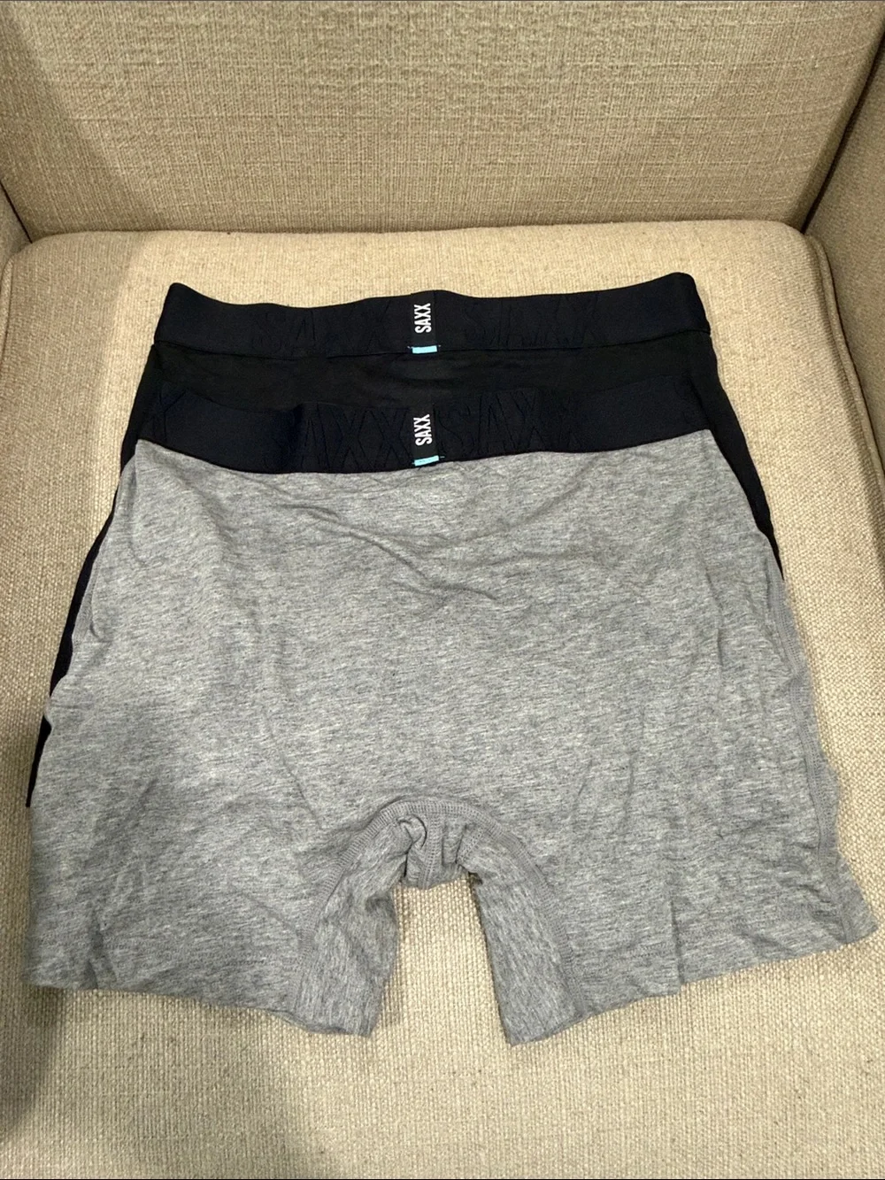 NEW SAXX Men's Boxer Briefs in Black and Gray - 2-Pack Size Small